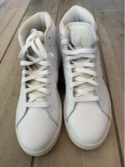 Nike Women’s White Shoes, Size 9, Court Royale 2