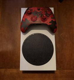 Xbox Series S With Red Camo Controller USED But Works Perfectly 