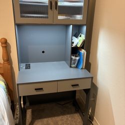 Desk - Great For Small Spaces Or Students