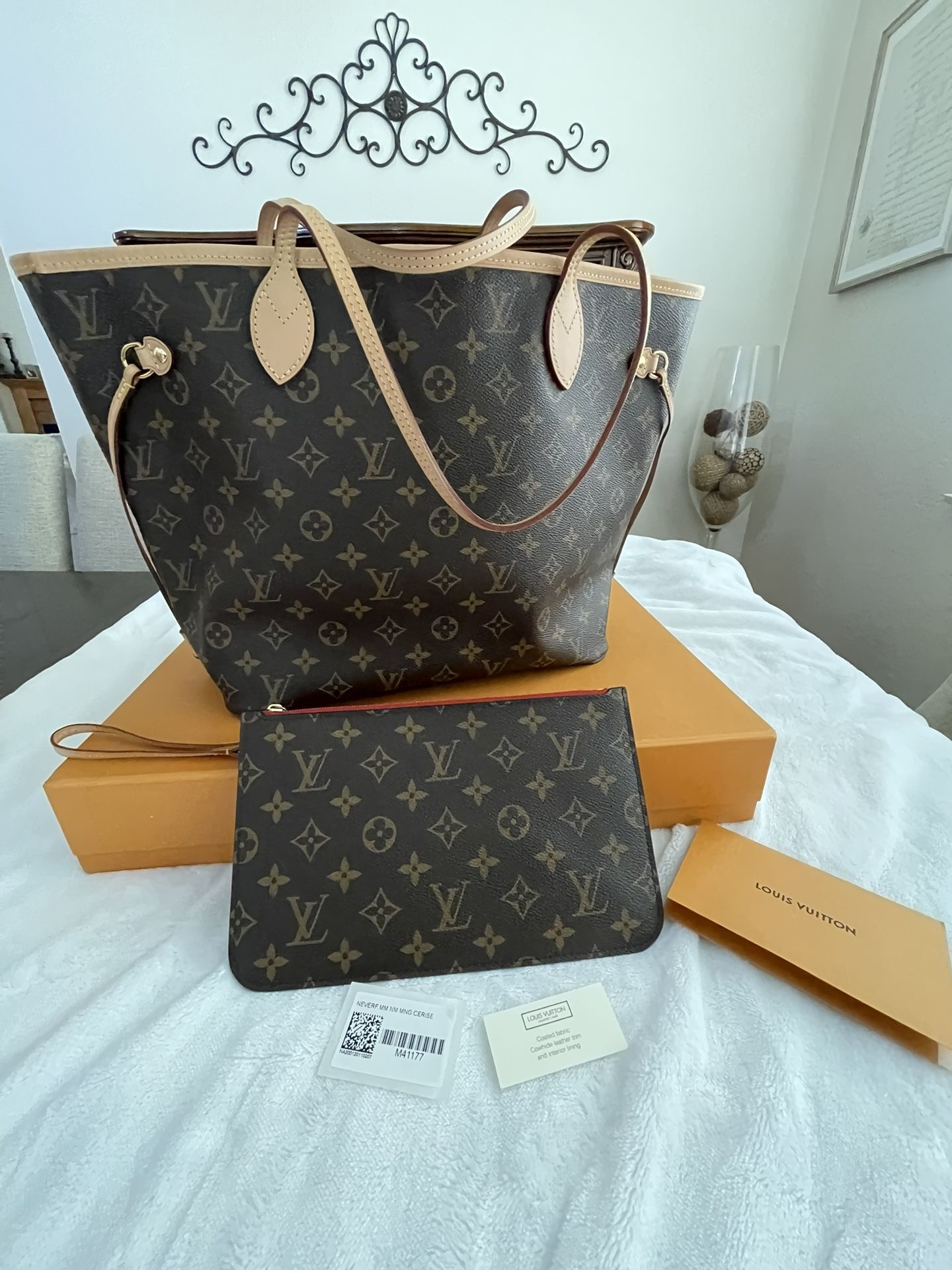 Louis Vuitton Neverfull MM