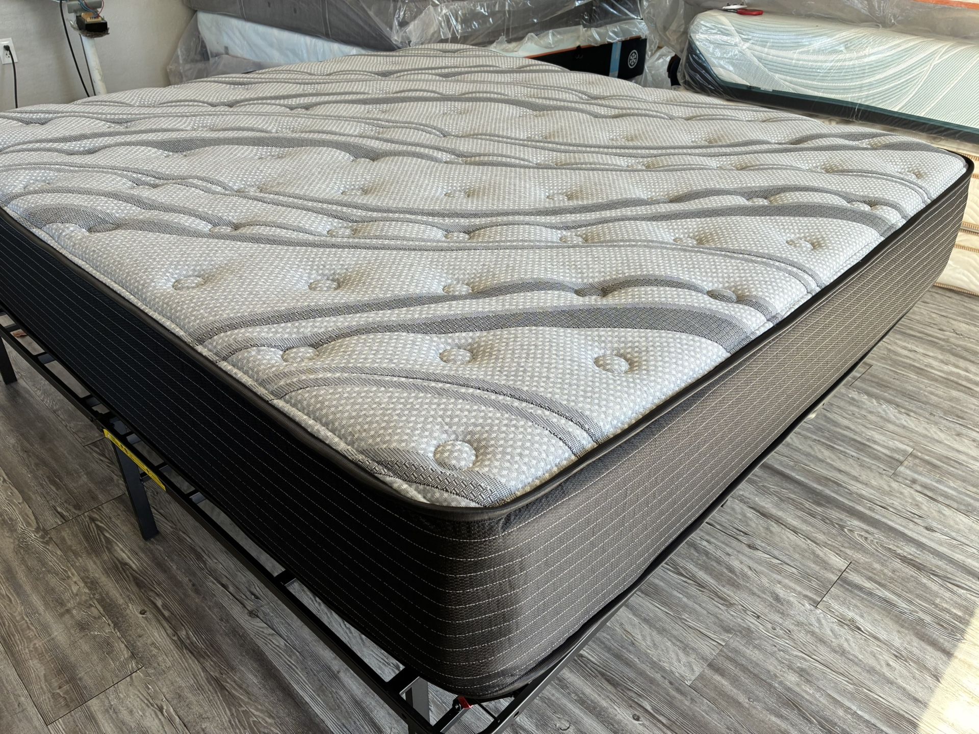Sealy Posturepedic Custom Double Sided King Mattress ! New 