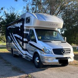 2015 Mercedes-benz Winnebago Itasca