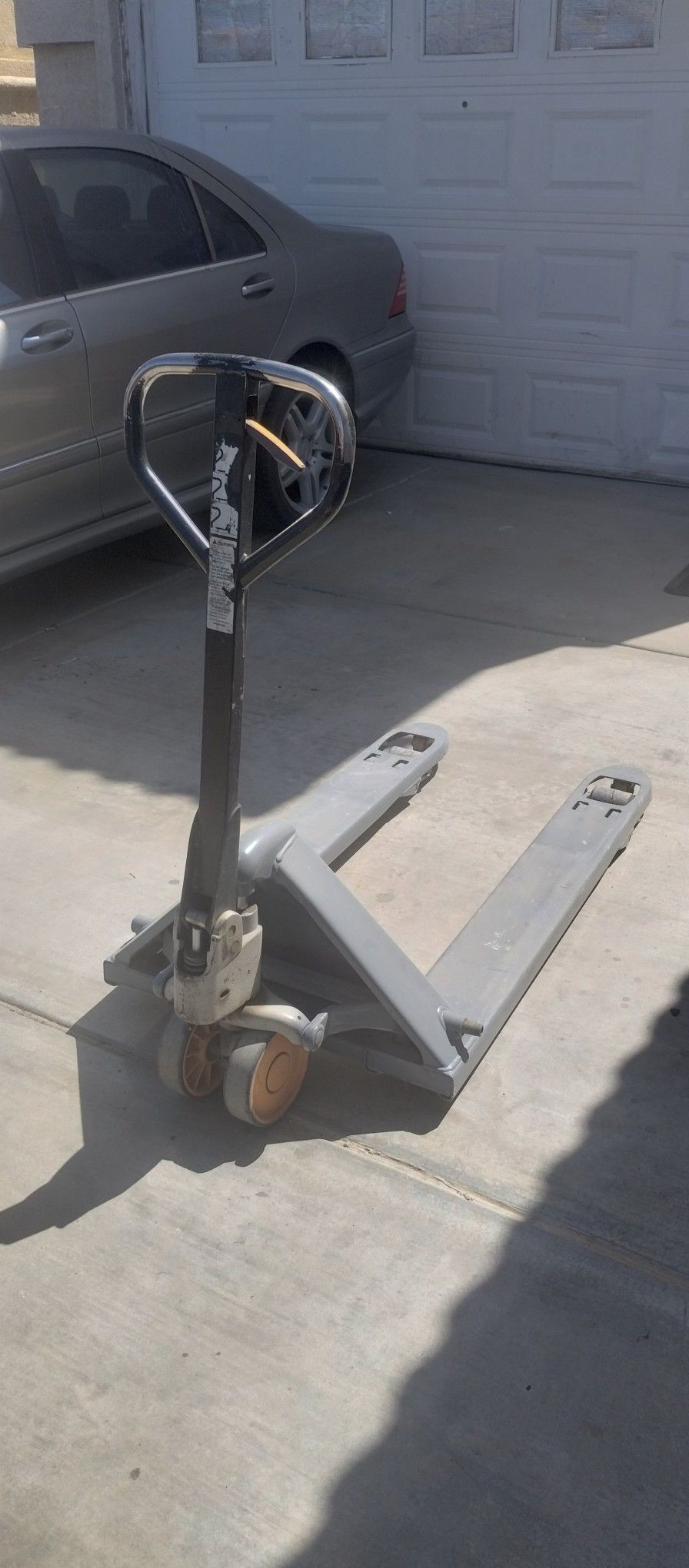 Pallet Jack