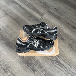 ASICS GEL-1130 “BLACK PURE SILVER”