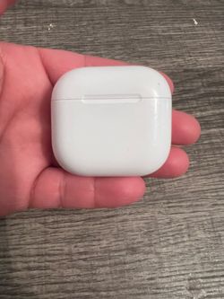 4th Generation AirPods
