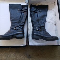 Knee High Boots Size 10W - Like New Condition 