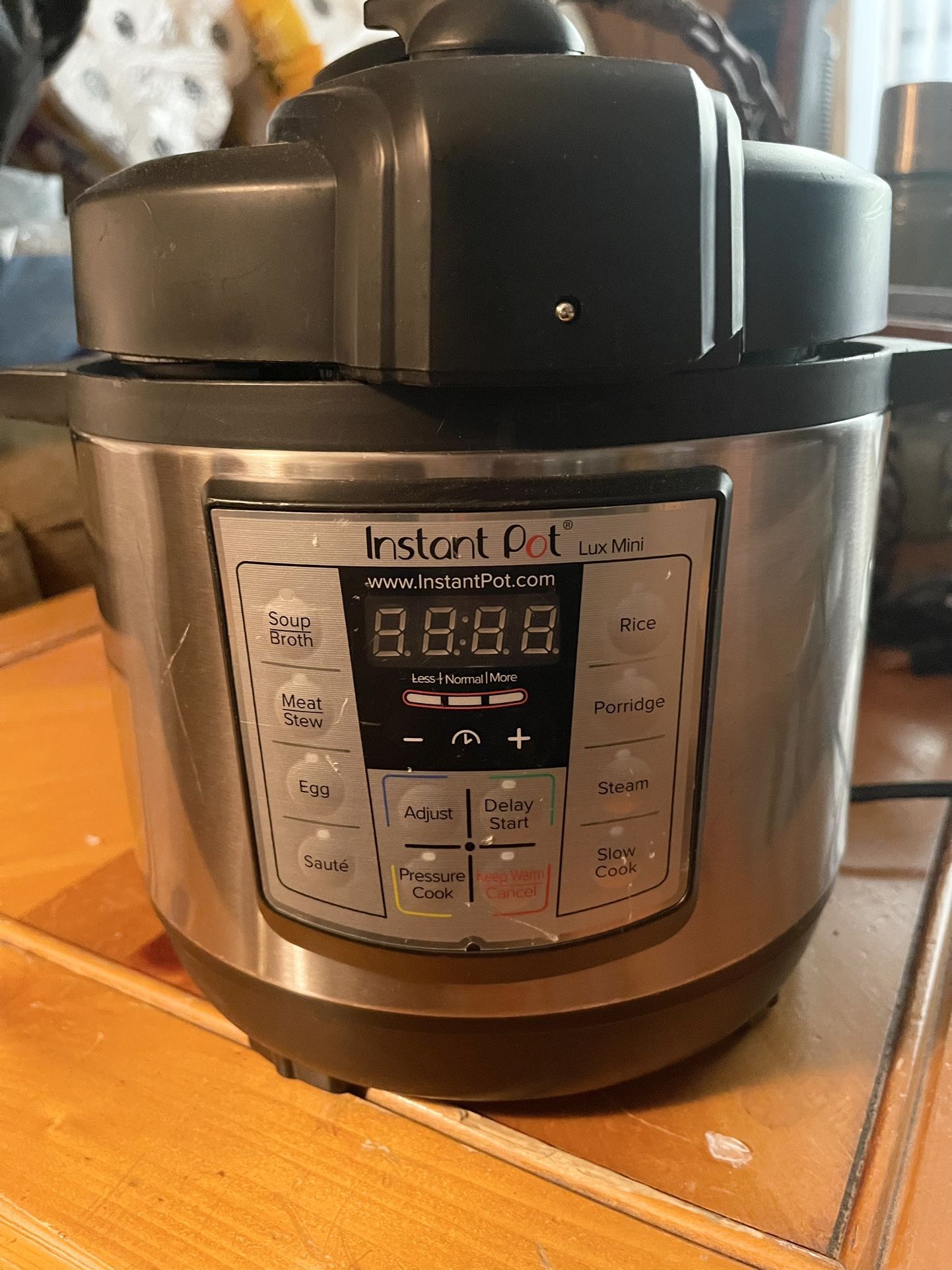 Instant Pot Lux Mini 6 in 1 Electric Stainless Steel Pressure Cooker 3 Quart for Sale in Montgomery AL OfferUp