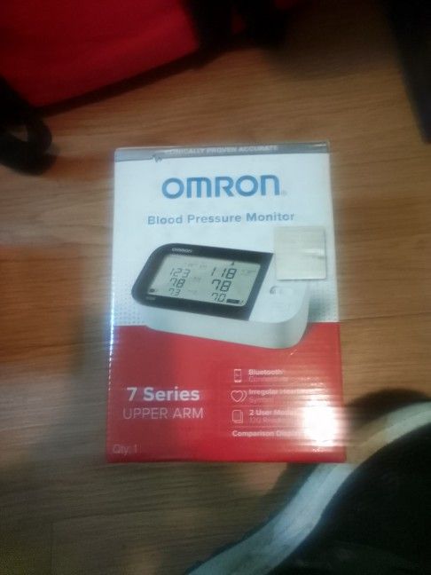 Omron Series 7 Upper Arm Blood Pressure Monitor
