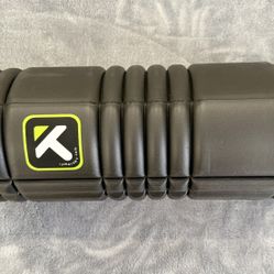 TriggerPoint Grid 1.0 Foam Roller Exercise 