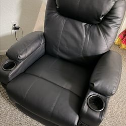 Recliner $300