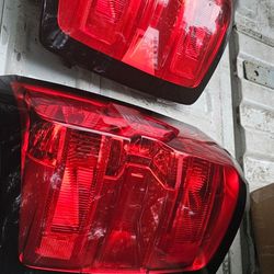 Tail Lights For 2018 Chevrolet Silverado 