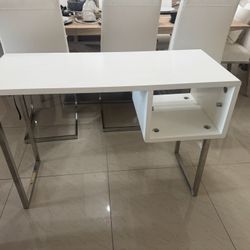 White Desk