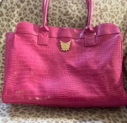 Pink hello kitty and friends purse