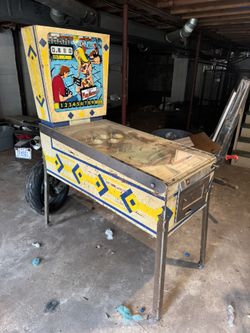 Vintage pinball machine for sale