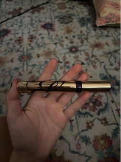 Estée Lauder Sumptuous Extreme Lash Multiplying Volume Mascara