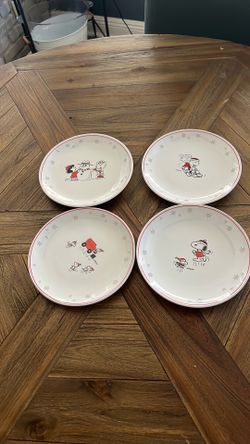 Peanuts Dessert Plate Set