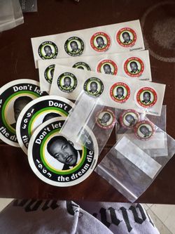 Supreme Collectibles 