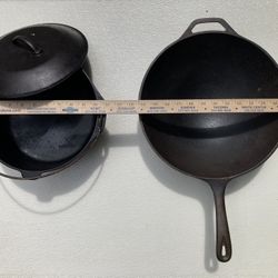 CAST IRON COOKWARE: Dutch Oven, Wok, Heart  Baking Mold.