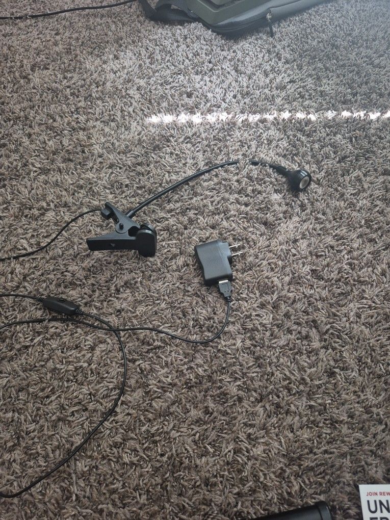 Black Light With Bendable Arm With Clamp