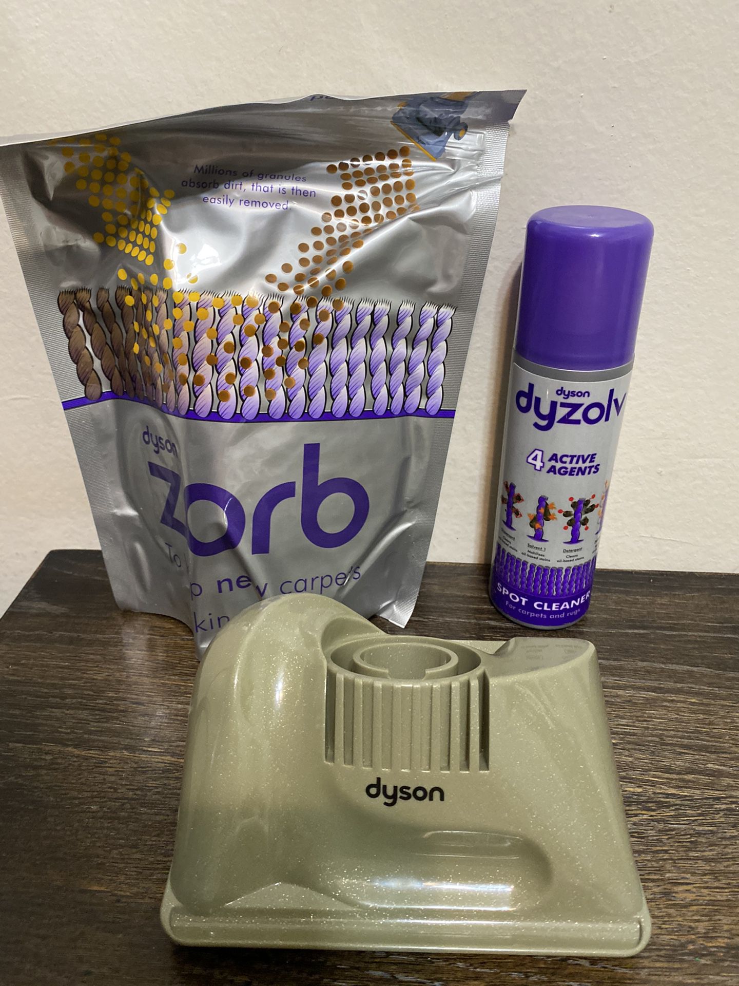 New Dyson Zorb Powder Dysolv Spray Spot Cleaner  & Brush Head Attachment New