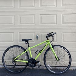 Trek 7.3 FX Hybrid Bike – 15” Frame - Aluminium Fitness Bicycle