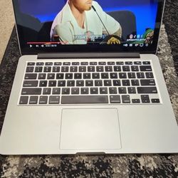 APPLE MACBOOK PRO 13" 2015