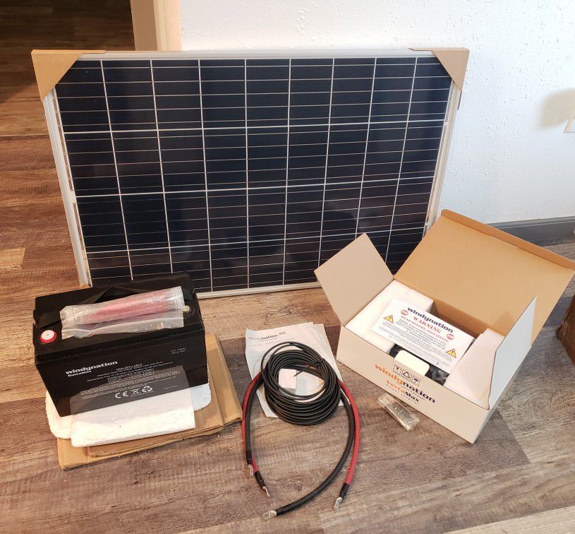 New Windy Nation Solar Panel Kit *UNTESTED AS IS*