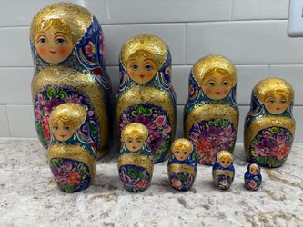 Russian nesting dolls