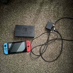 Nintendo Switch 