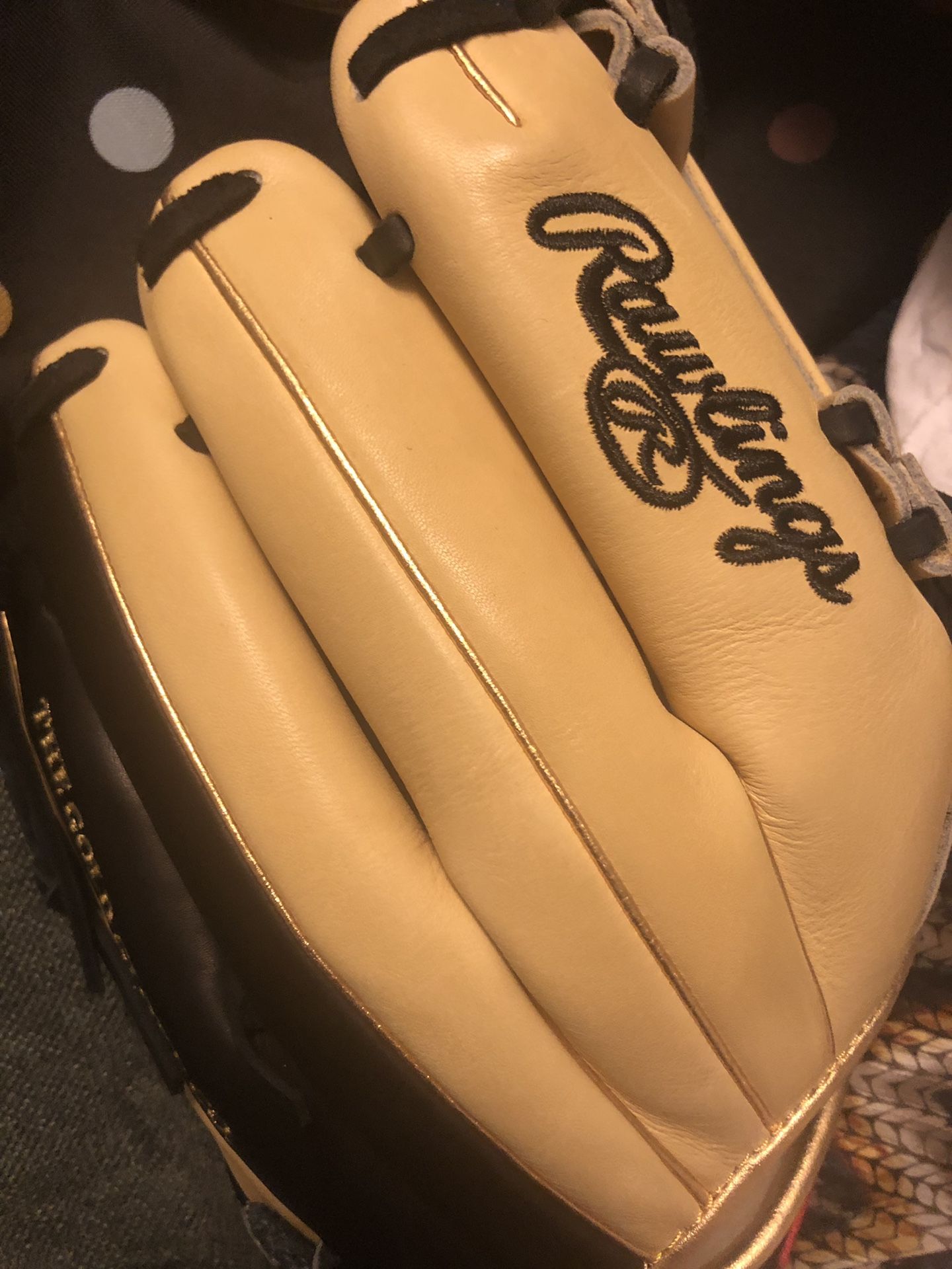 Glove Rawlings