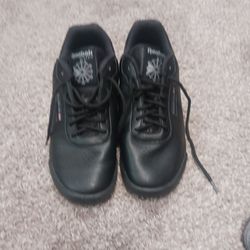 Black Reebok Ckassic Shoes Size 9