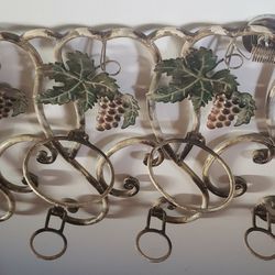 Iron Wall Wine Holder