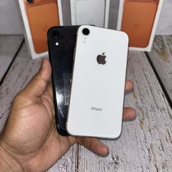 iPhone XR Unlocked 