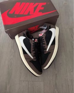 Travis scott dark mocha