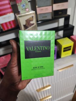 Valentino Green Stravaganza