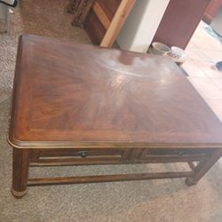 Solid Wooden Coffee Table With Drawers 