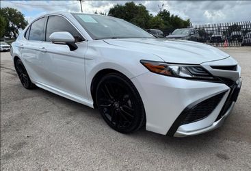 2023 TOYOTA-CAMRY