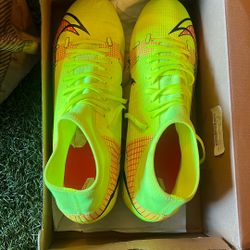 Nike Cleats  Soccer Shoes 