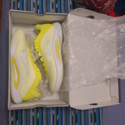 Brand New A'ONE VOLT Women's Basketball Shoes