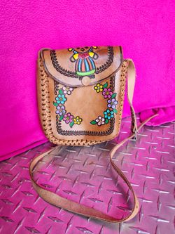 Cute leather Ajustable shoulder bag [ Measurements are on pics]