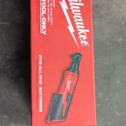 Milwaukee M12 3/8" Ratchet.