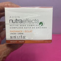Avon NutraEffects -Radiance - Active Seed Complex