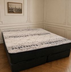 Set King Mattress with Box  Spring / Brand New