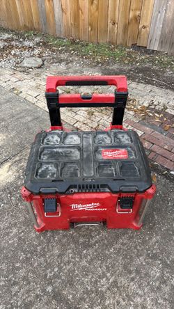 Milwaukee Packout Rolling Tool Box – Heavy Duty – Good Condition