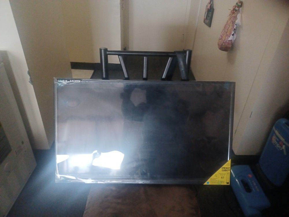 SPECTRA COLOR TV HDMI 32 INCH