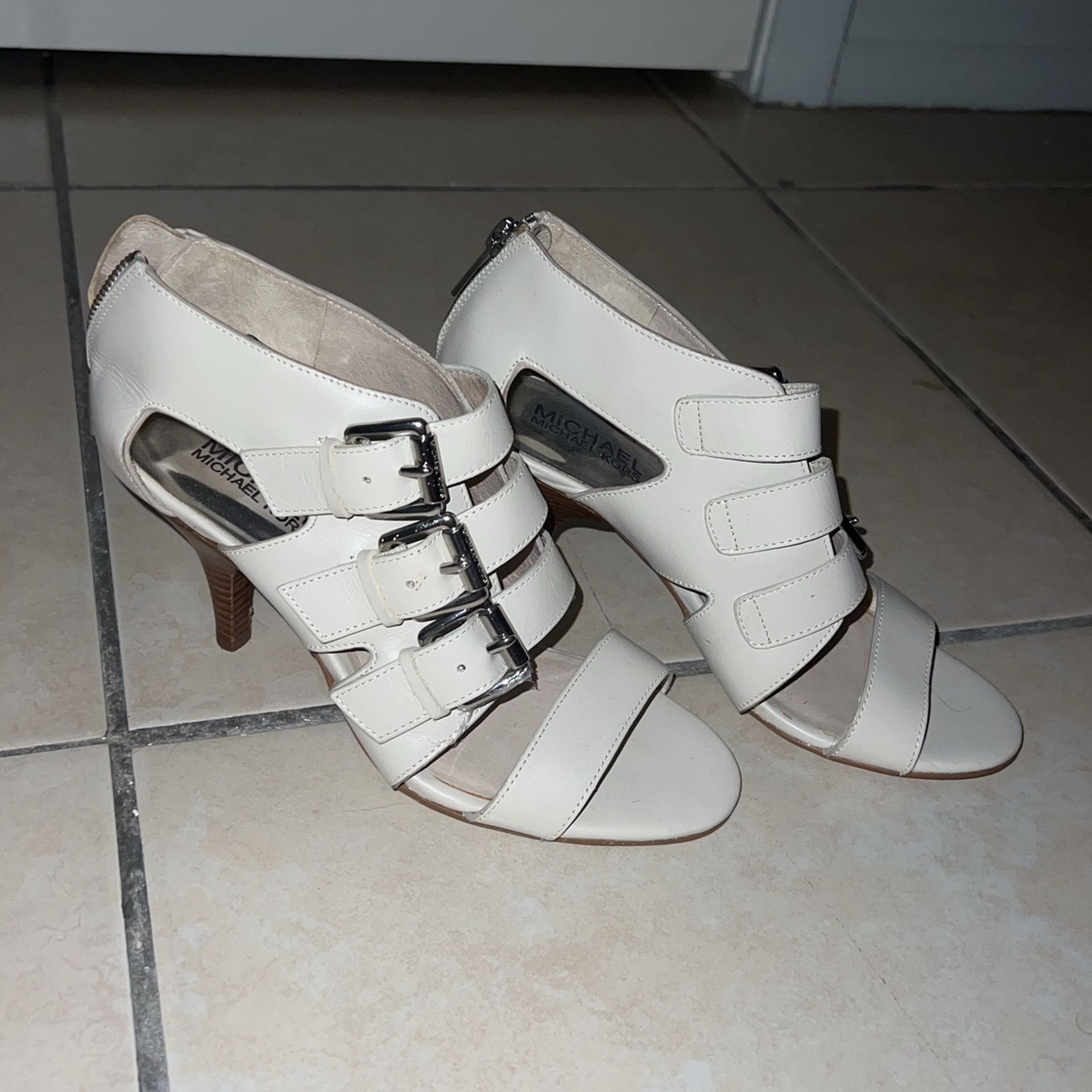 Michael Kors Leather Heels Size 6 $15