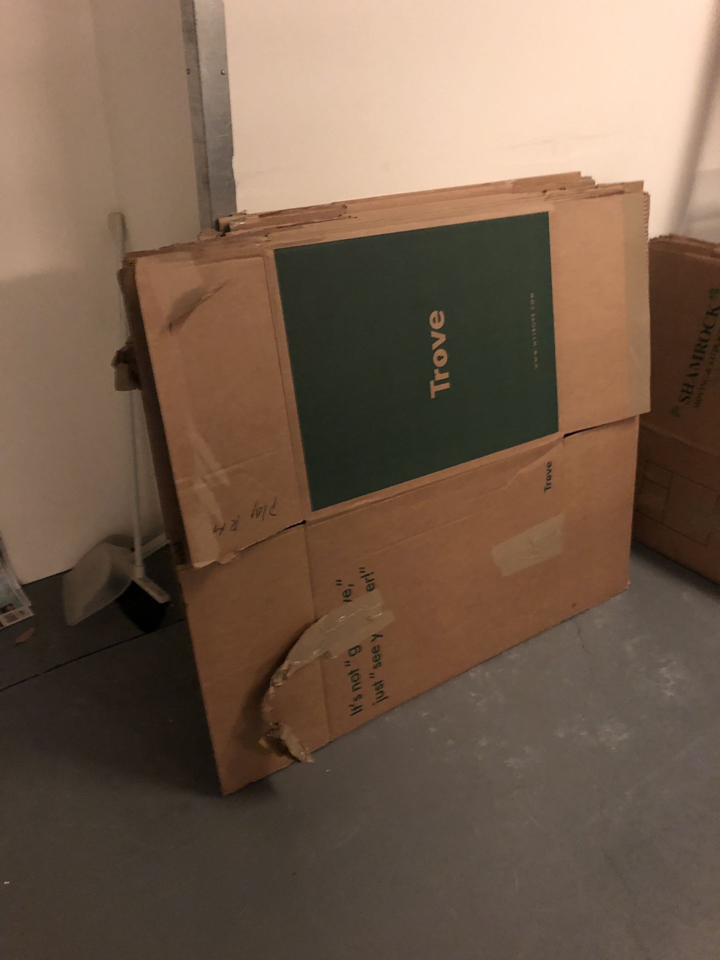 Free boxes available in SF