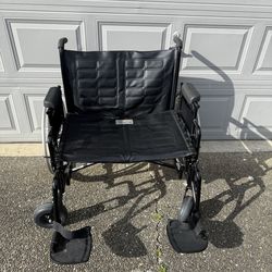 Invacare 9000 Topaz Bariatric Wheelchair 30 Inch Seat 700 lb Capacity