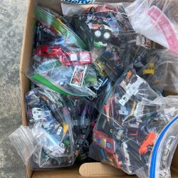 300 Hot Wheel And Matchbox Cars