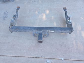 88-00 GMC/ Chevy truck tow hitch receiver
